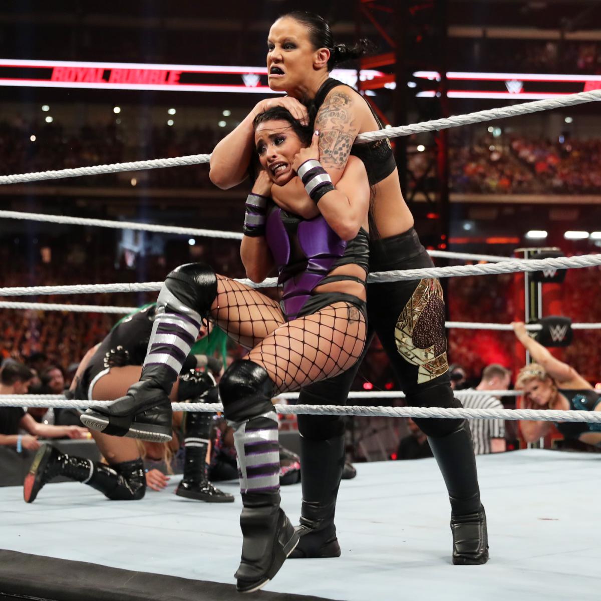 Zelina Vega Enters WWE Royal Rumble as Sindel Mortal Kombat Online